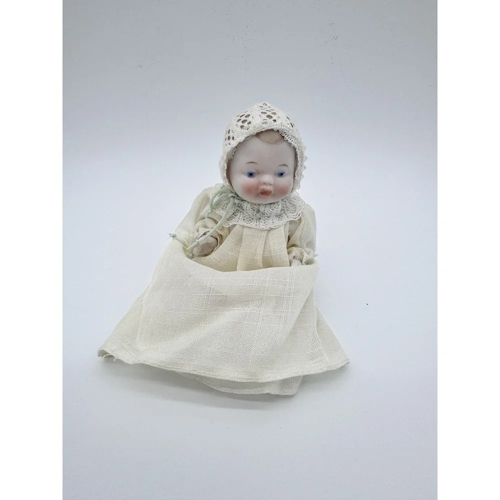 Vintage Porcelain Bisque Newborn Baby Doll in an‎ Original Shackman Japan